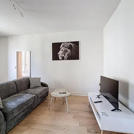 Spacieux Marx Dormoy Avec Parking Gratuit C