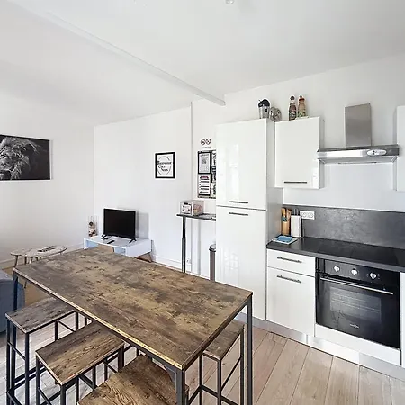 Spacieux Marx Dormoy Avec Parking Gratuit C *