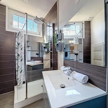 Spacieux Marx Dormoy Avec Parking Gratuit C Клермон-Ферран