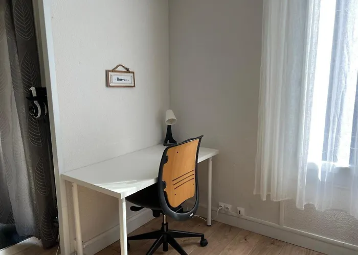 Spacieux Marx Dormoy Avec Parking Gratuit C Apartment