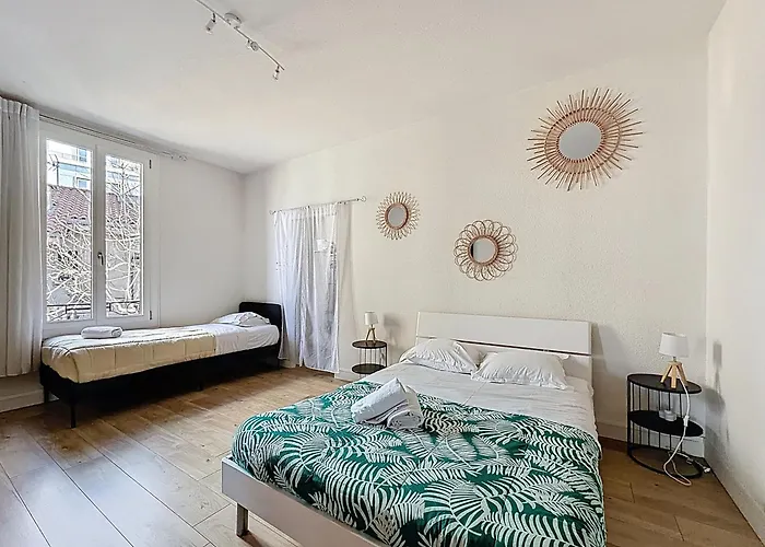 Апартаменты Spacieux Marx Dormoy Avec Parking Gratuit C *